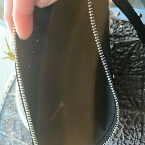 KATE SPADE DOWNTOWN PEARL EMBELLISHED GIA CLUTCH BAG - Picture 5 of 8